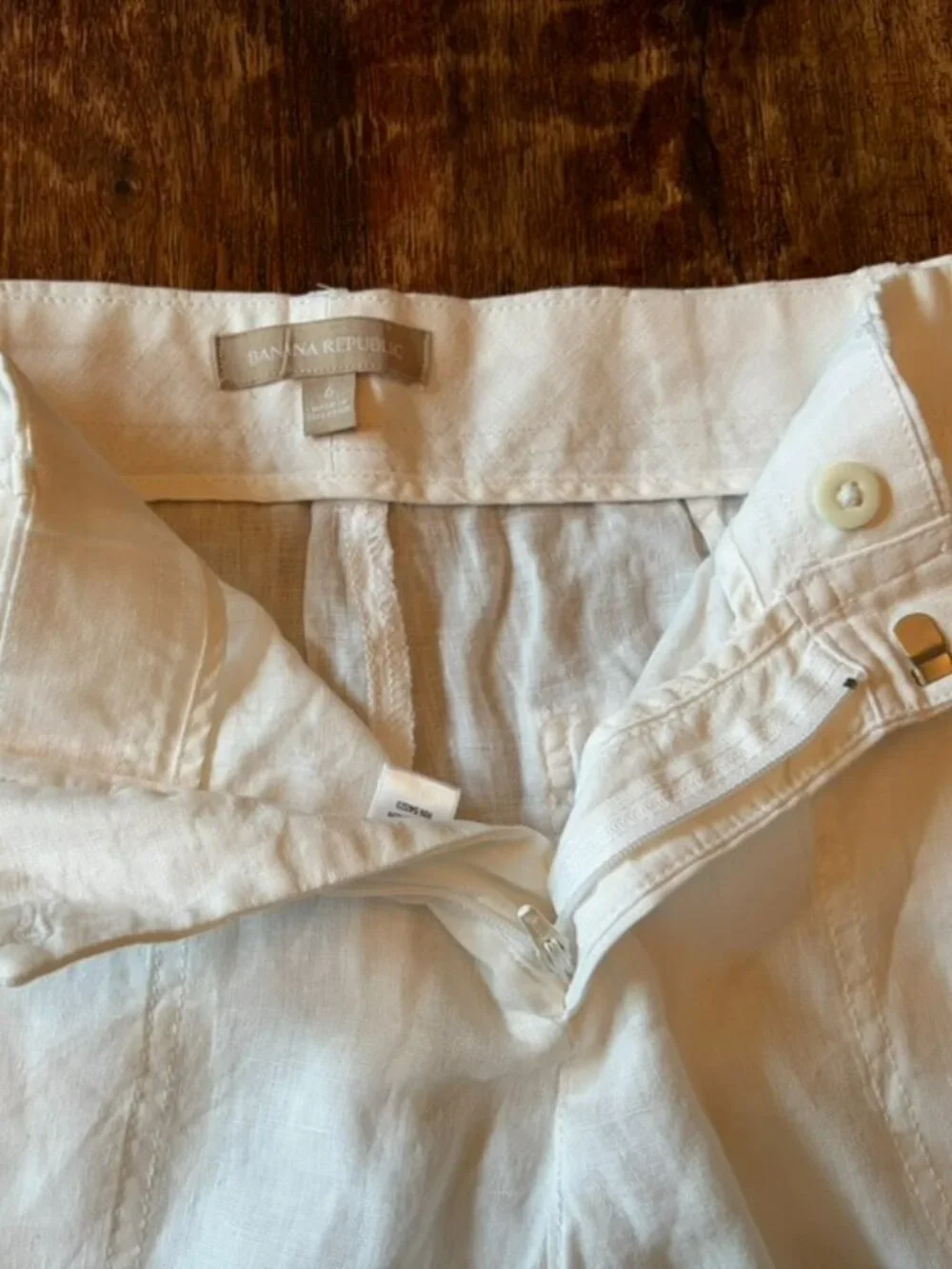 Banana Republic never worn